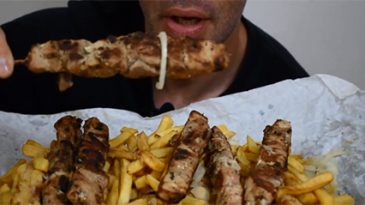 asmr eat souvlaki